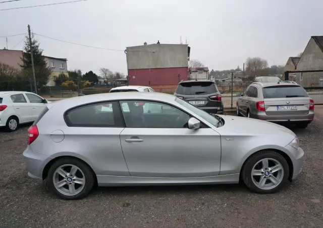 BMW Seria 1 116d DPF Edition Sport