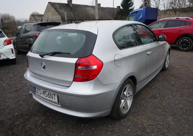 BMW Seria 1 116d DPF Edition Sport