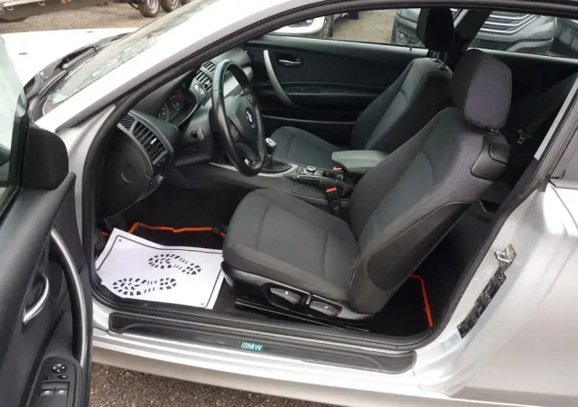 BMW Seria 1 116d DPF Edition Sport