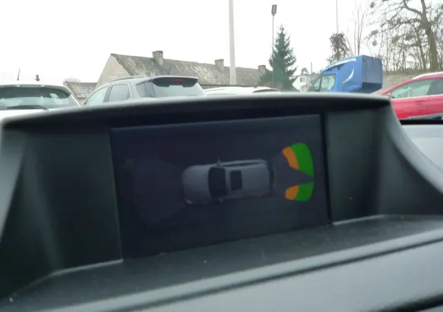 BMW Seria 1 116d DPF Edition Sport