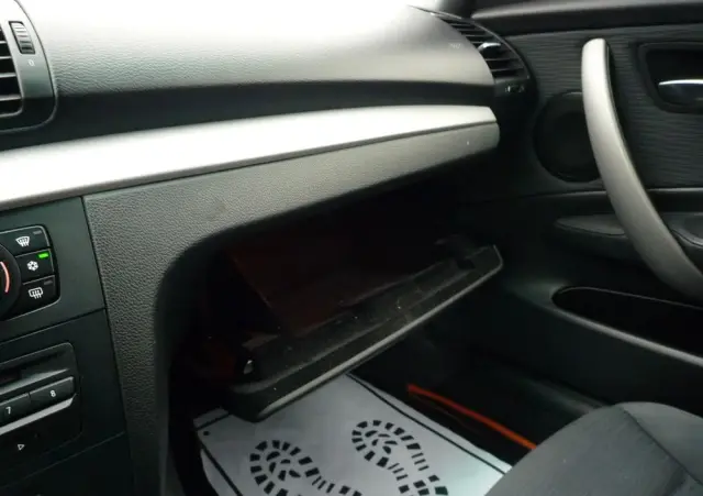 BMW Seria 1 116d DPF Edition Sport