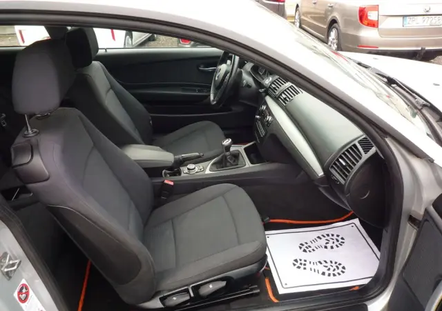 BMW Seria 1 116d DPF Edition Sport