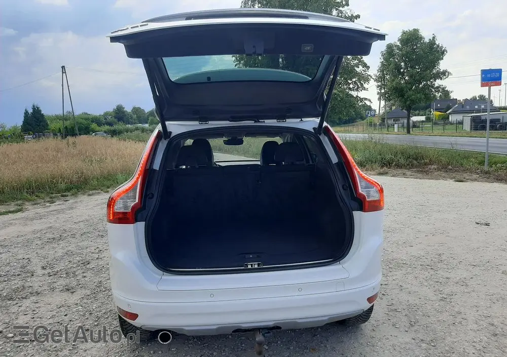 VOLVO XC 60 