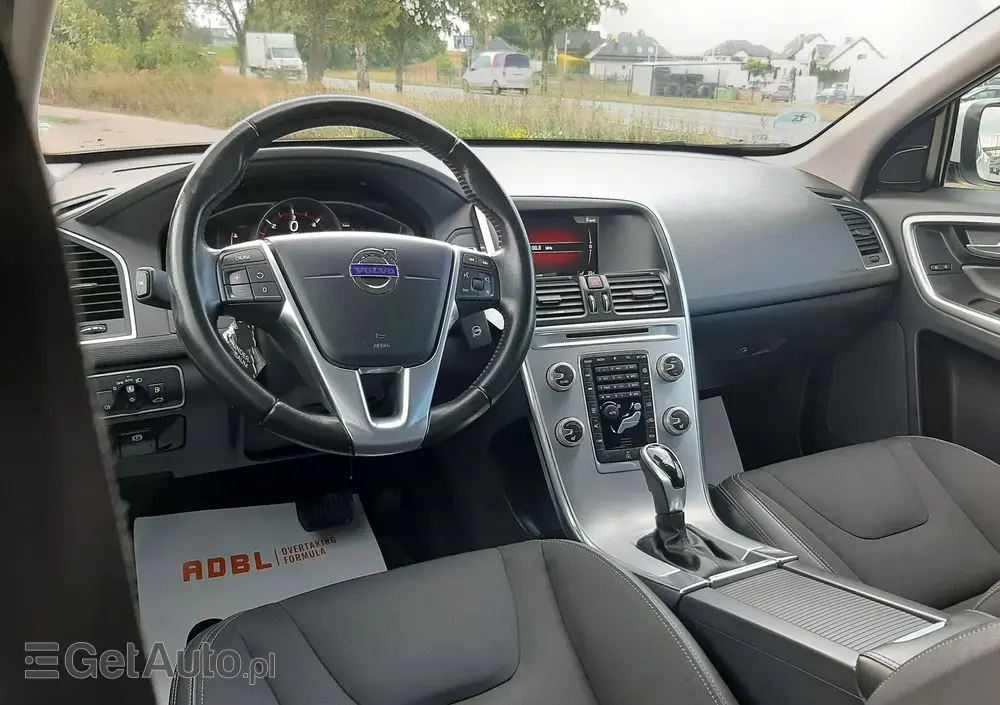 VOLVO XC 60 