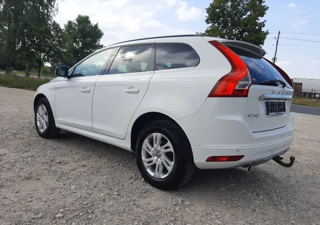 VOLVO XC 60 