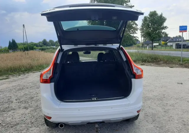 VOLVO XC 60 