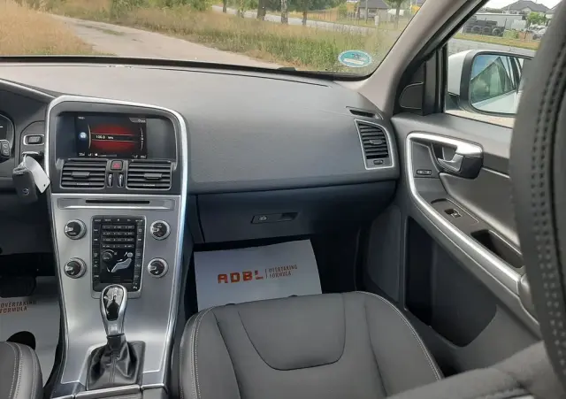 VOLVO XC 60 