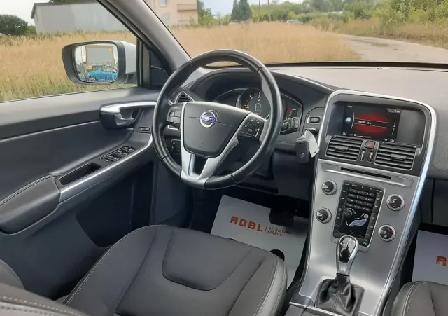 VOLVO XC 60 