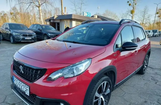 PEUGEOT 2008 