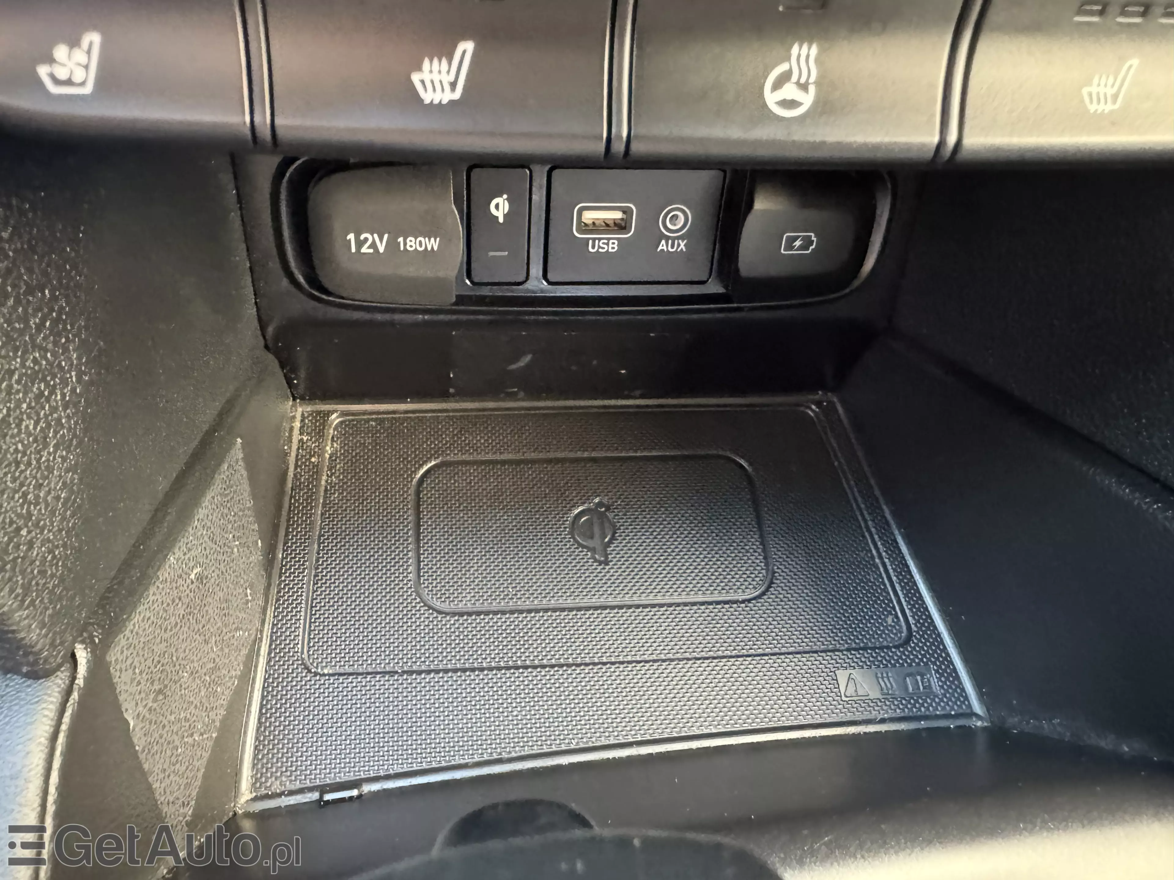 HYUNDAI Santa Fe Premium 4WD Aut.