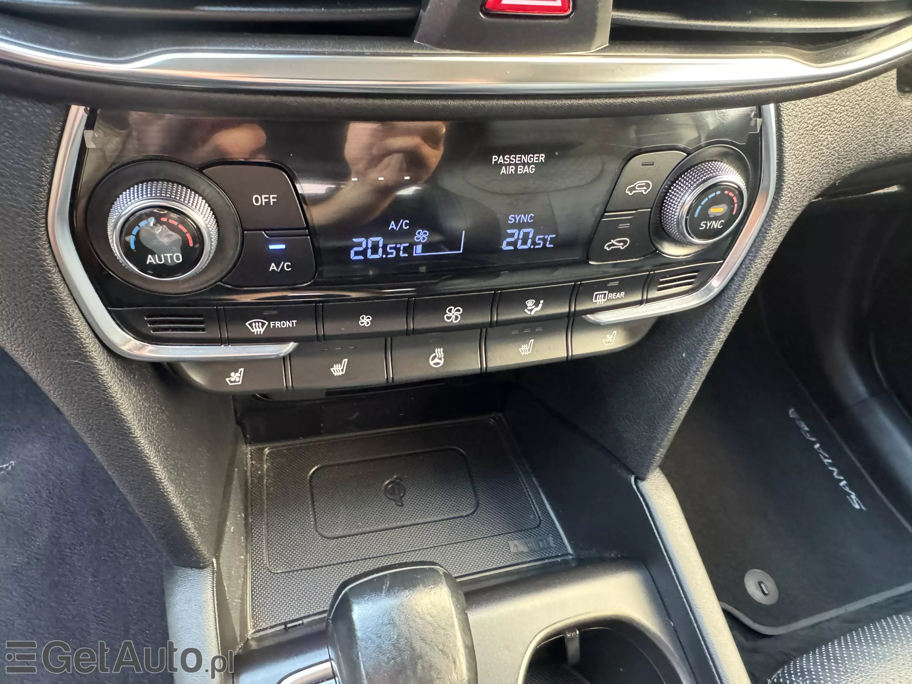 HYUNDAI Santa Fe Premium 4WD Aut.