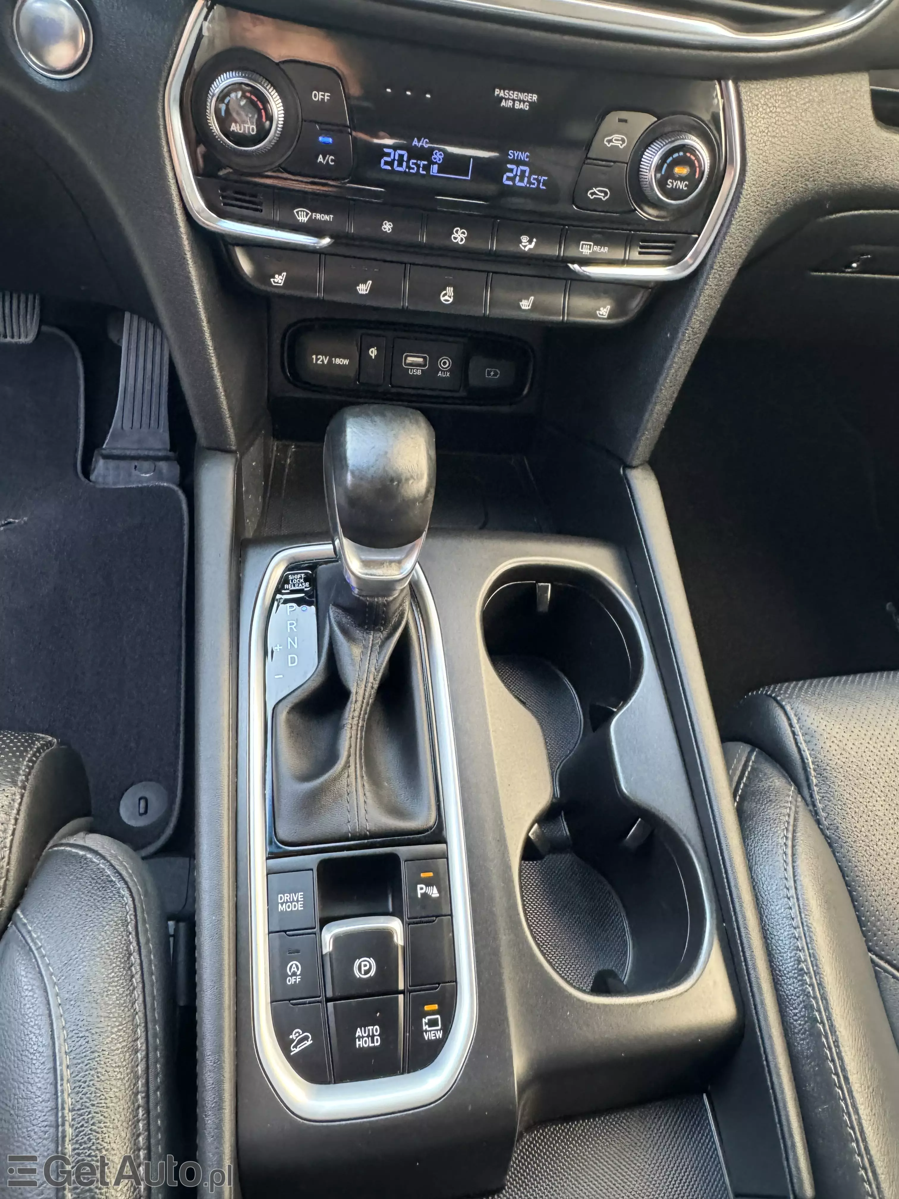 HYUNDAI Santa Fe Premium 4WD Aut.