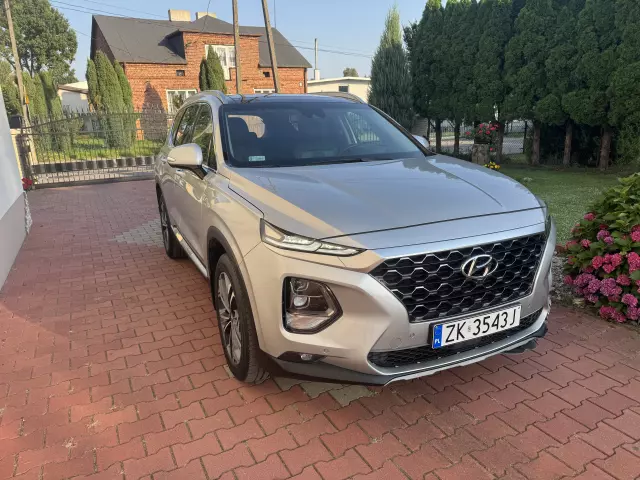 HYUNDAI Santa Fe Premium 4WD Aut.