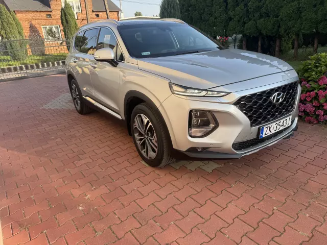 HYUNDAI Santa Fe Premium 4WD Aut.