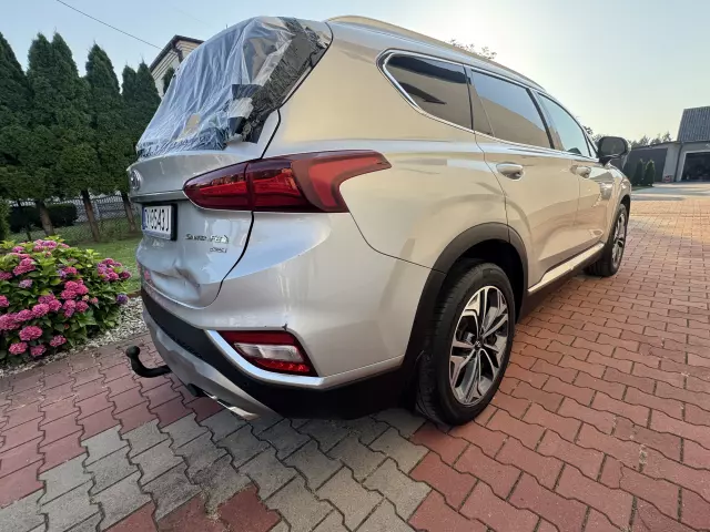 HYUNDAI Santa Fe Premium 4WD Aut.