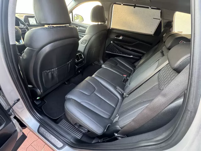 HYUNDAI Santa Fe Premium 4WD Aut.