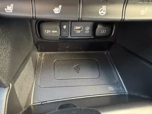 HYUNDAI Santa Fe Premium 4WD Aut.