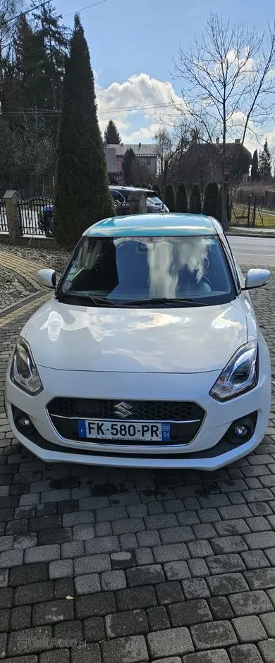 SUZUKI Swift 1.2 Premium Plus