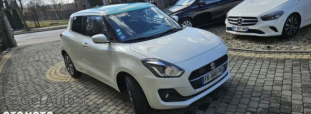 SUZUKI Swift 1.2 Premium Plus