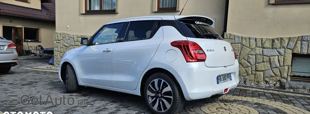 SUZUKI Swift 1.2 Premium Plus
