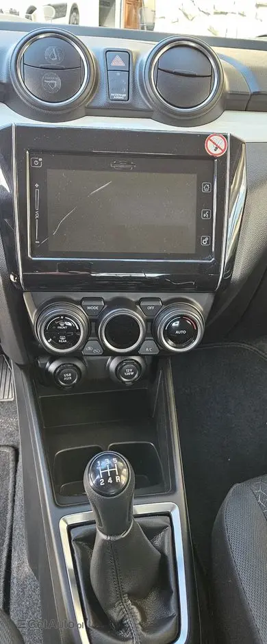 SUZUKI Swift 1.2 Premium Plus