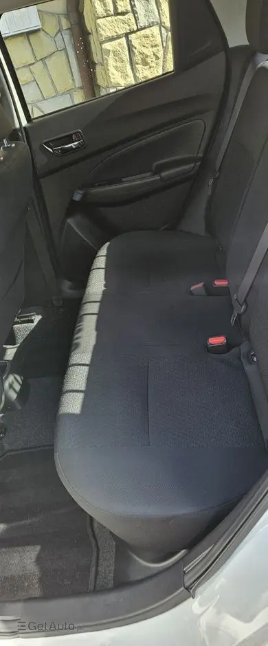 SUZUKI Swift 1.2 Premium Plus