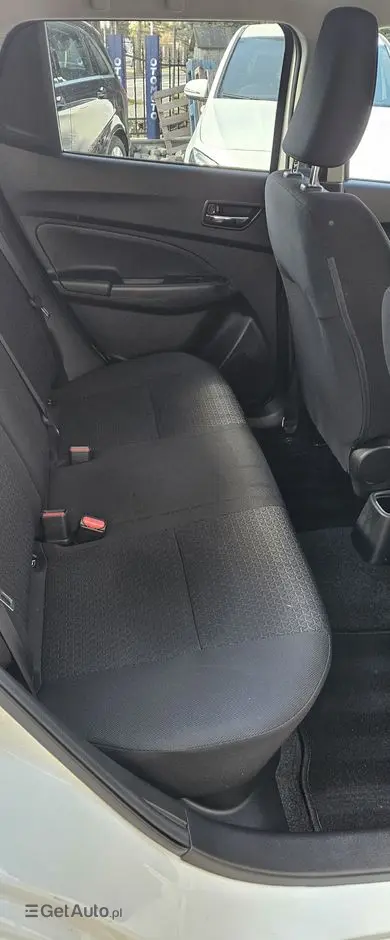 SUZUKI Swift 1.2 Premium Plus