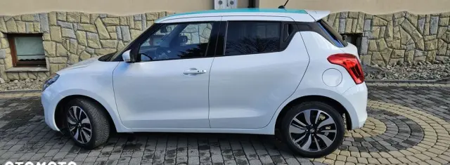 SUZUKI Swift 1.2 Premium Plus