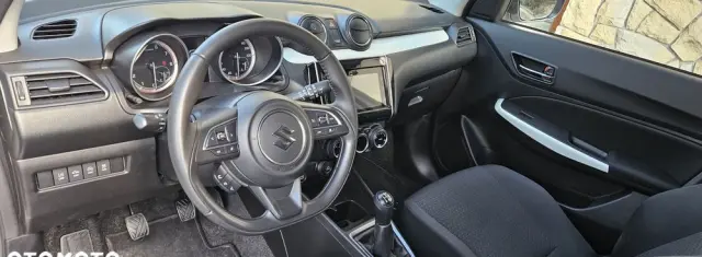 SUZUKI Swift 1.2 Premium Plus