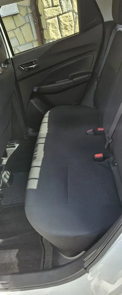 SUZUKI Swift 1.2 Premium Plus