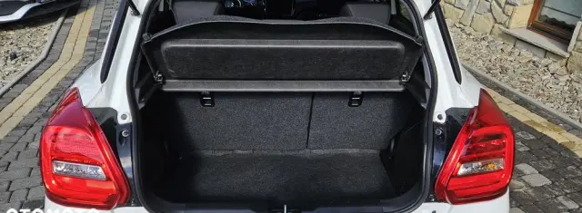 SUZUKI Swift 1.2 Premium Plus