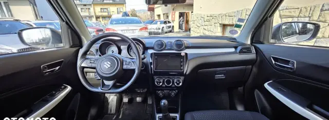 SUZUKI Swift 1.2 Premium Plus