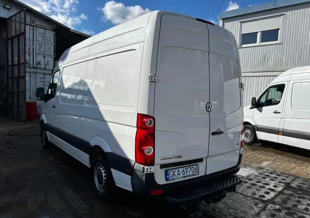 VOLKSWAGEN Crafter 