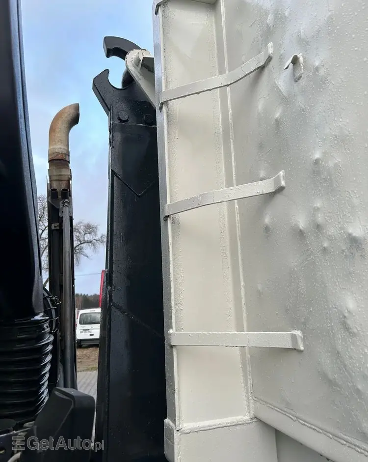 DAF 85.460 Hakowiec 6x4 