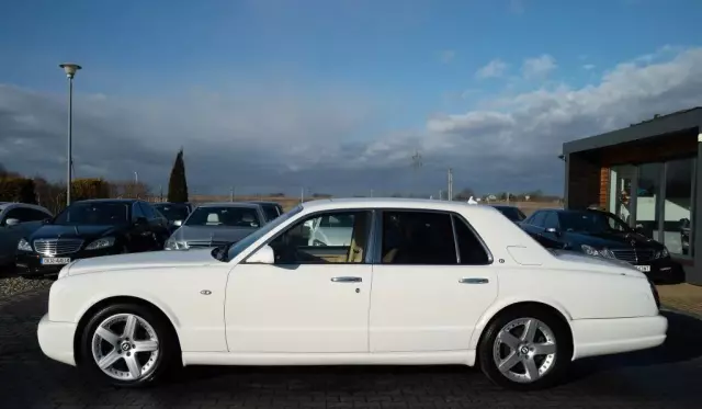 BENTLEY Arnage 