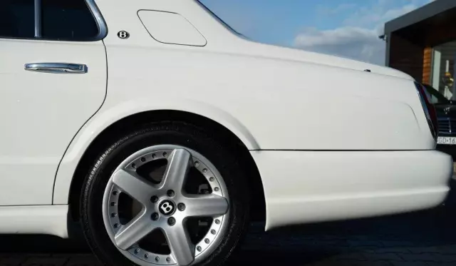 BENTLEY Arnage 