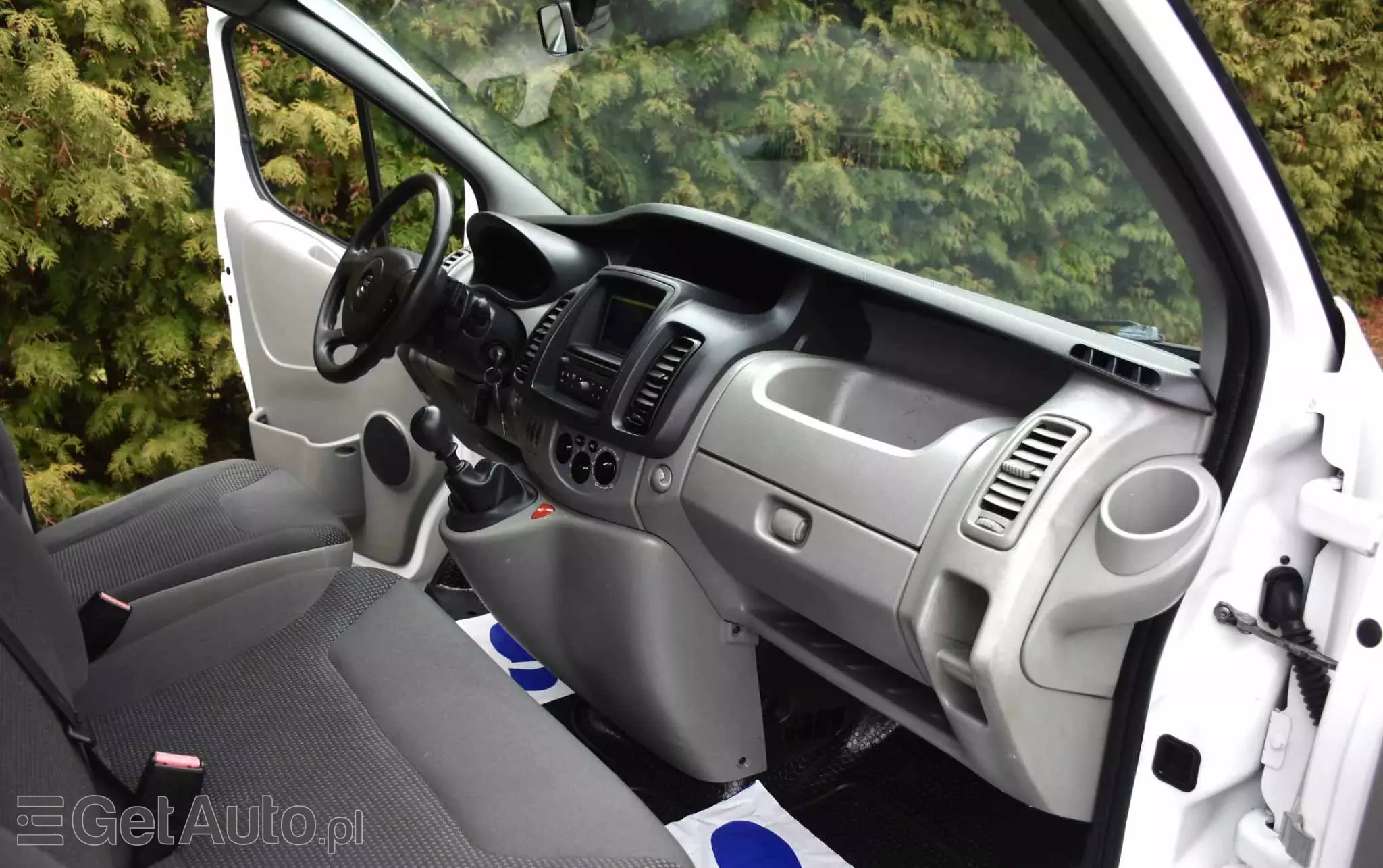 OPEL Vivaro 2.5 CDTI L2H1 Long 