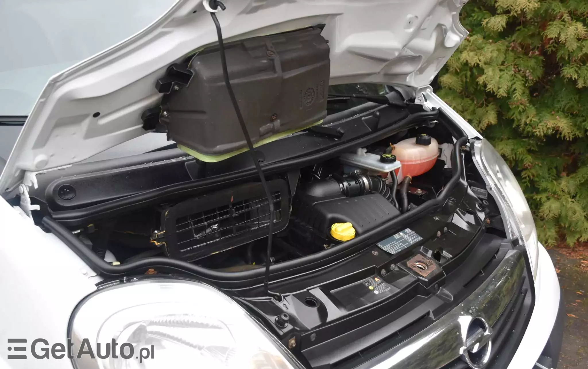 OPEL Vivaro 2.5 CDTI L2H1 Long 