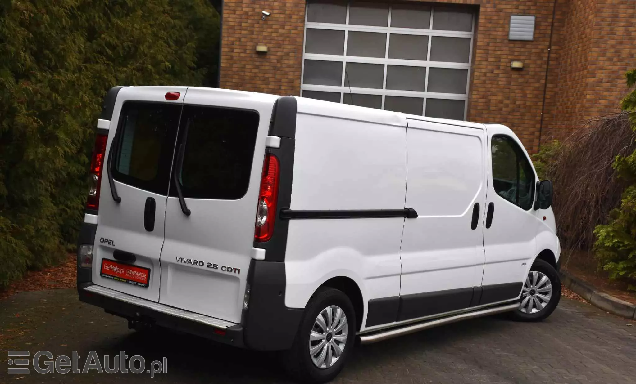 OPEL Vivaro 2.5 CDTI L2H1 Long 