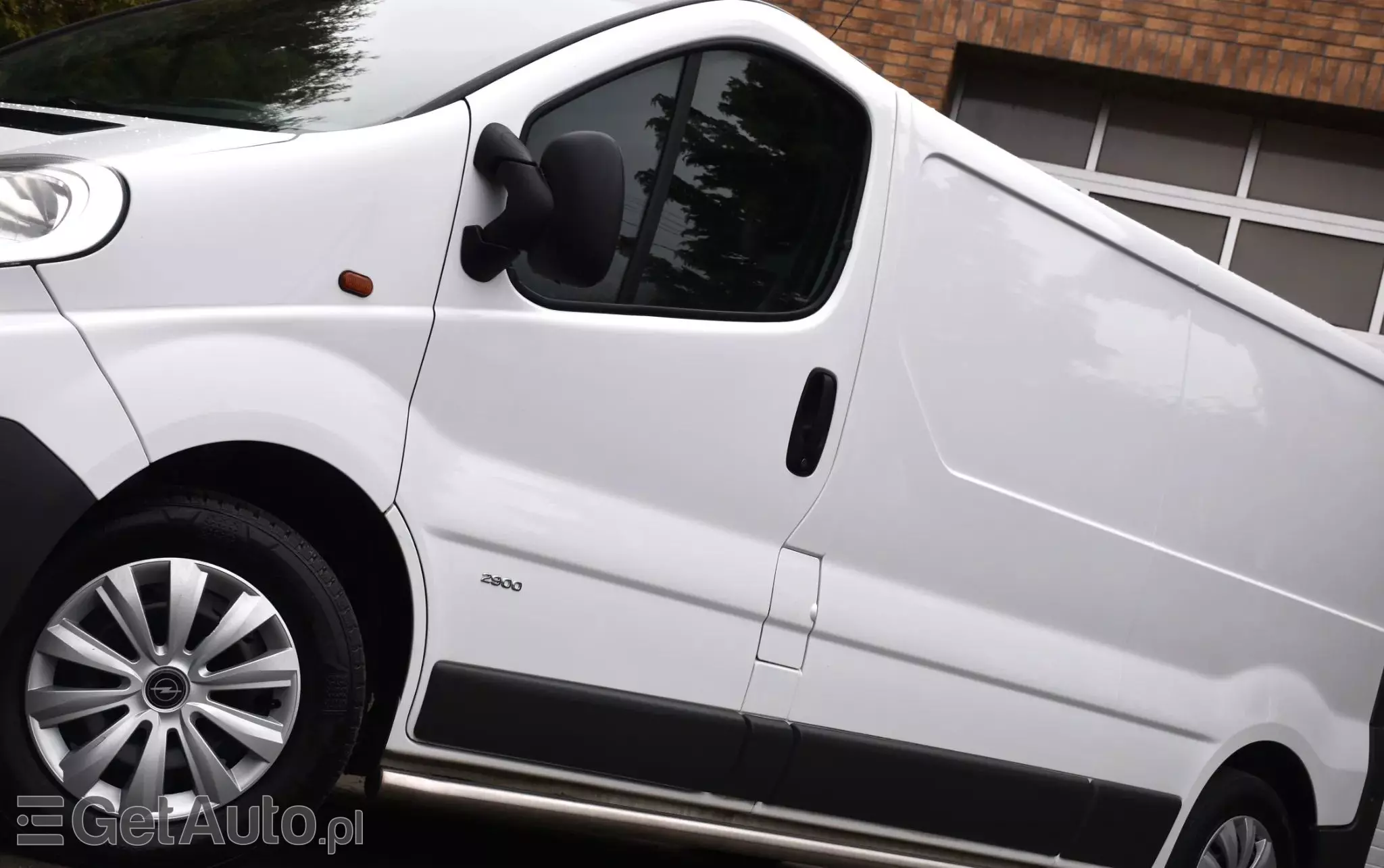 OPEL Vivaro 2.5 CDTI L2H1 Long 