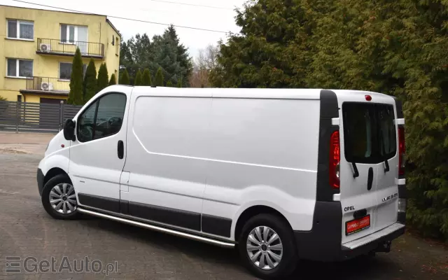 OPEL Vivaro 2.5 CDTI L2H1 Long 
