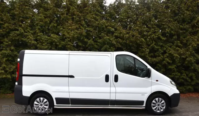 OPEL Vivaro 2.5 CDTI L2H1 Long 