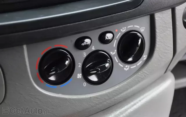 OPEL Vivaro 2.5 CDTI L2H1 Long 