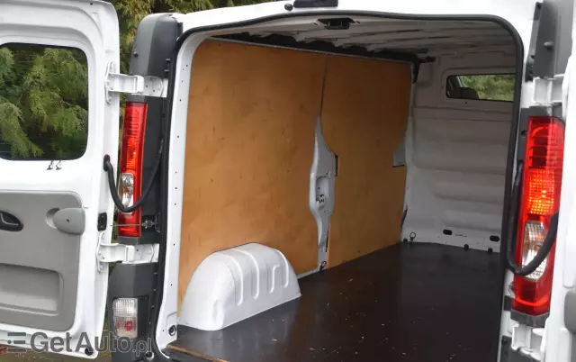 OPEL Vivaro 2.5 CDTI L2H1 Long 