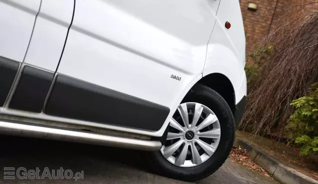 OPEL Vivaro 2.5 CDTI L2H1 Long 