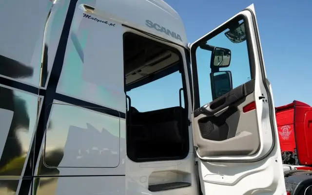 SCANIA S 500 / RETARDER / KLIMATYZACJA POSTOJOWA / PO KONTRAKCIE SERWISOWYM / SPROWADZONY 