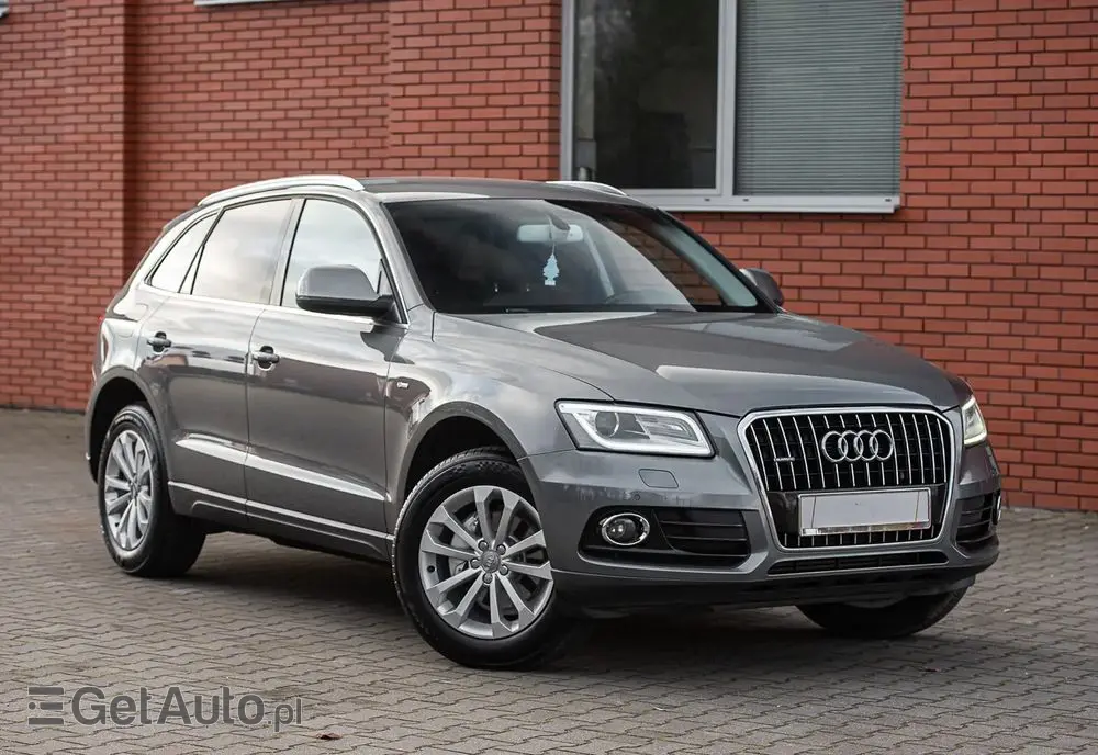 AUDI Q5 