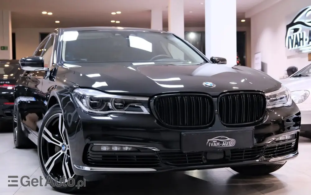 BMW Seria 7 750Li xDrive Edition Exclusive