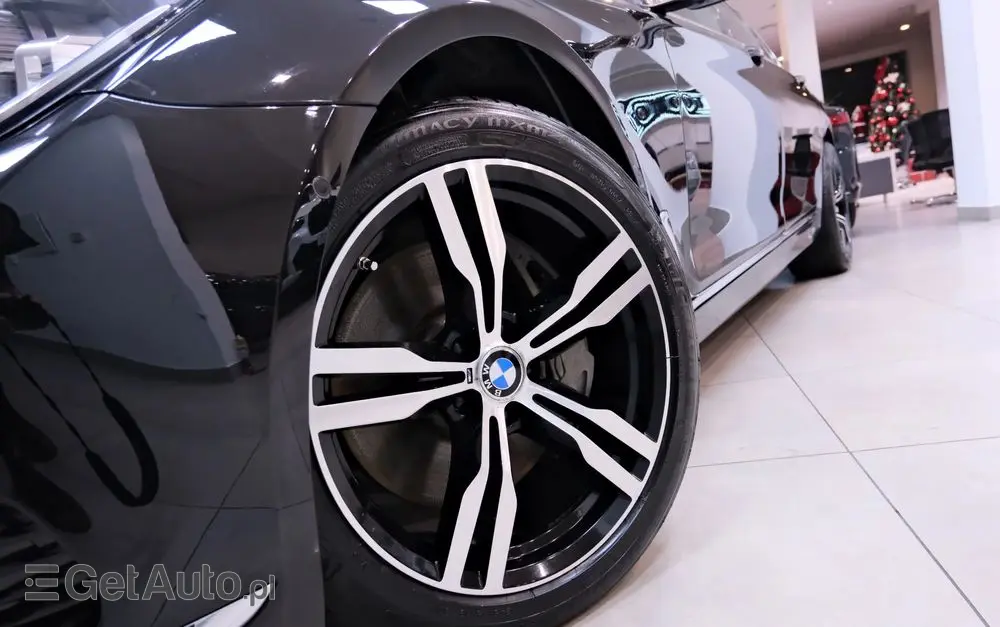 BMW Seria 7 750Li xDrive Edition Exclusive