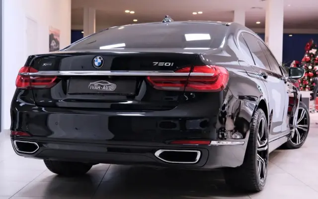 BMW Seria 7 750Li xDrive Edition Exclusive